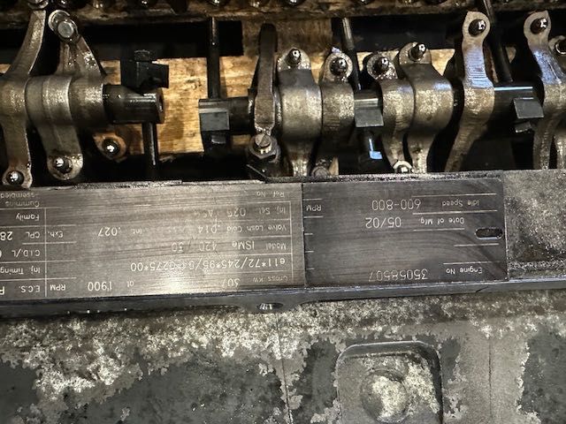 CUMMINS ISME 420 silnik spalinowy rozebrany