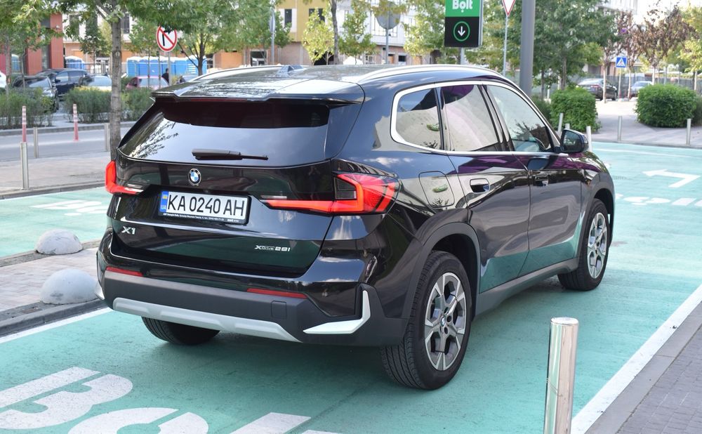 BMW X1 U11 X-line 2023