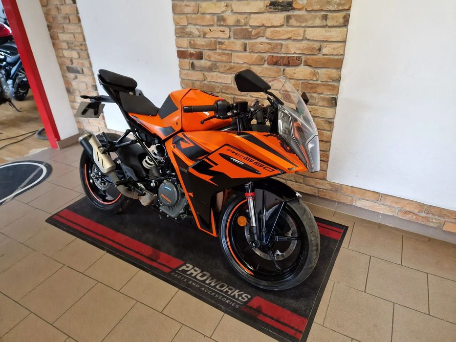 KTM