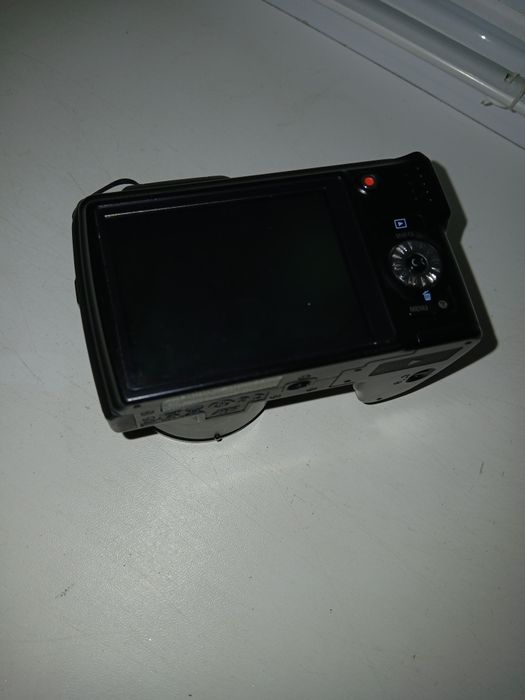 Фотоопарат OLYMPUS SP-620UZ