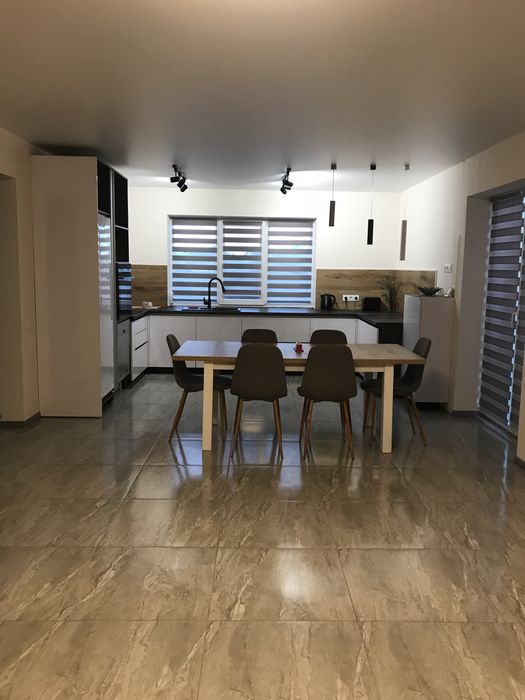 Продаж будинку. Дюплекс. Луначарка.