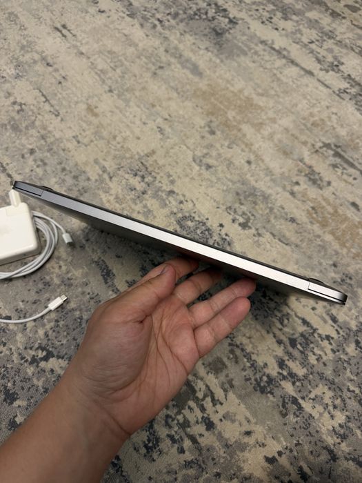 Macbook Pro M1 2020 8/256gb