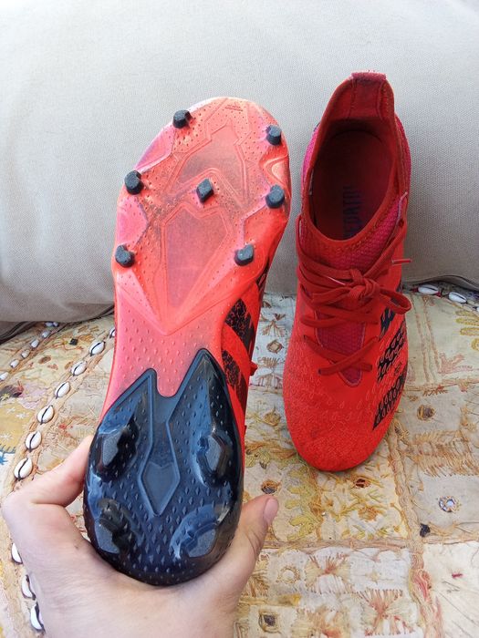 Chuteiras da Adidas vermelhas F50 predator