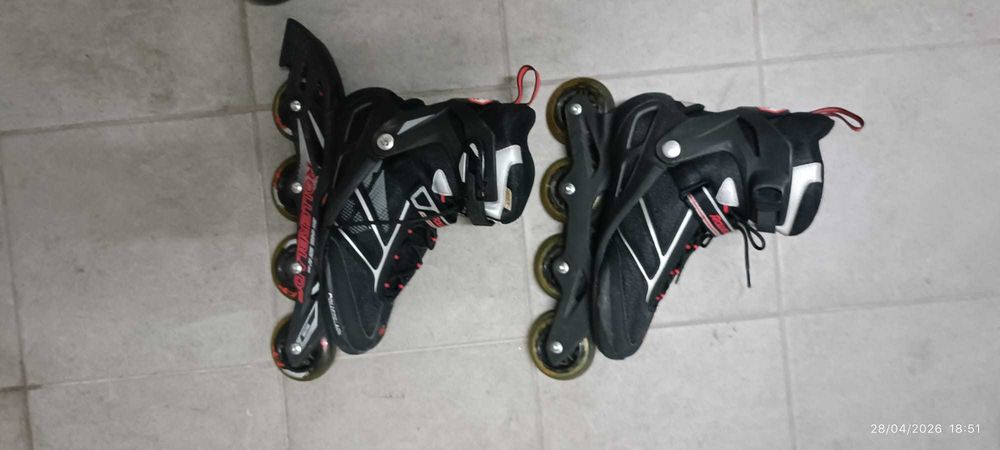 Patins em linha Rollerblade e protecções