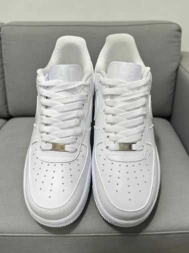 Nike AF1 07 Classic Białe trampki R.44