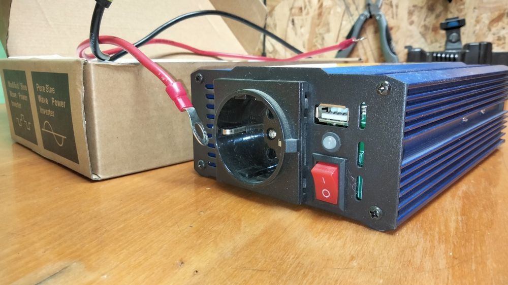 Інвертор  Lemanso