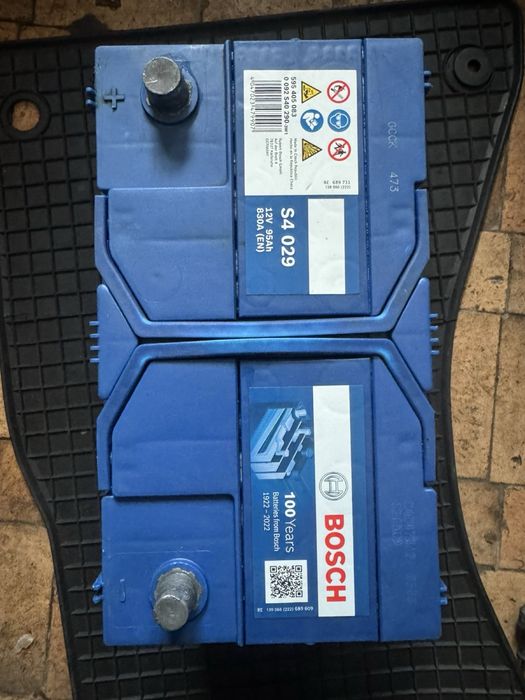 Продам Акумулятор BOSCH S4 029 95Ah 830A