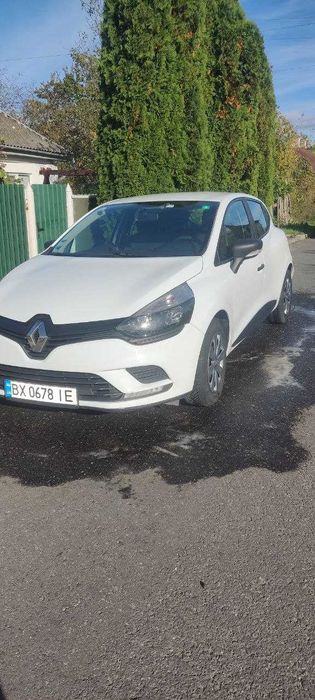Автомобіль Рено Кліо