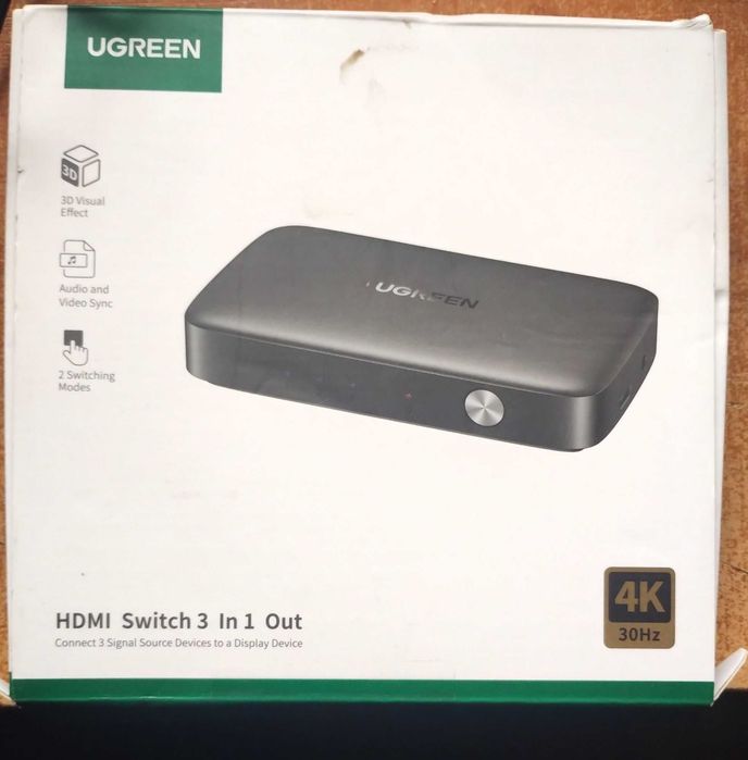Przełącznik Switch UGREEN CM332 3w1 HDMI 1.4 4K 30 Hz pilot