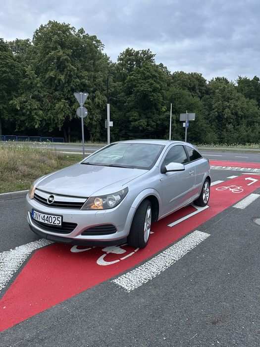 Opel Astra H GTC doinwestowana