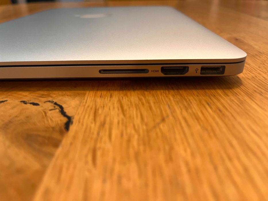 Macbook Pro 2015 A1502 i5 8GB / 256GB
