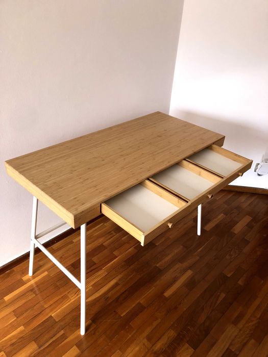 Mesa Secretária + Cadeira de Escritório