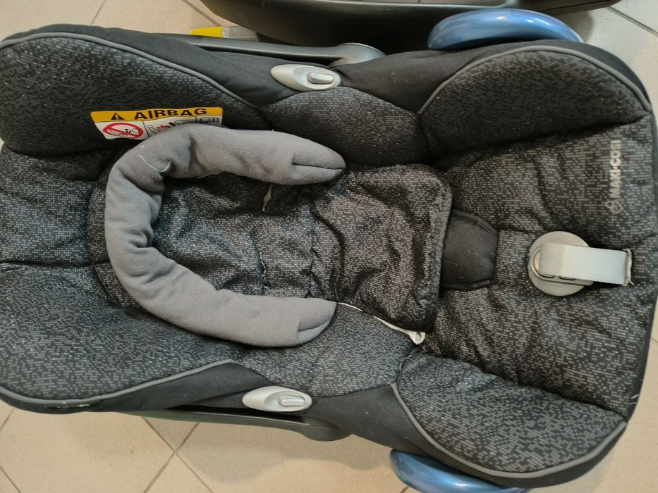Fotelik nosidło z bazą maxi-cosi