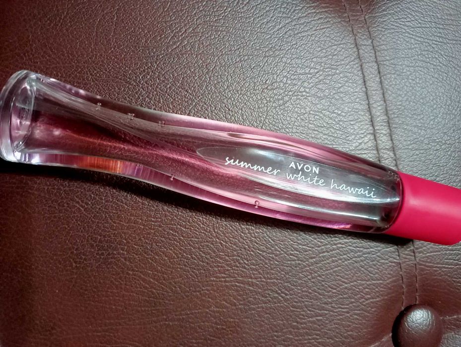 Woda toaletowa damska AVON