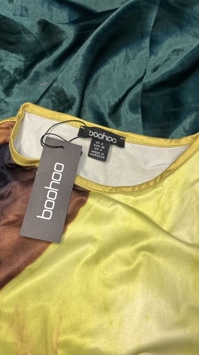 Vestido boohoo novo