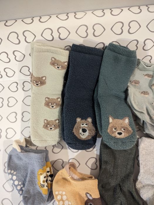 Skarpetki niemowlęce Newbie, C&A, H&M, Bobutki