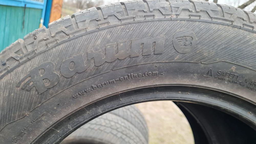 Продам резину  хороший стан