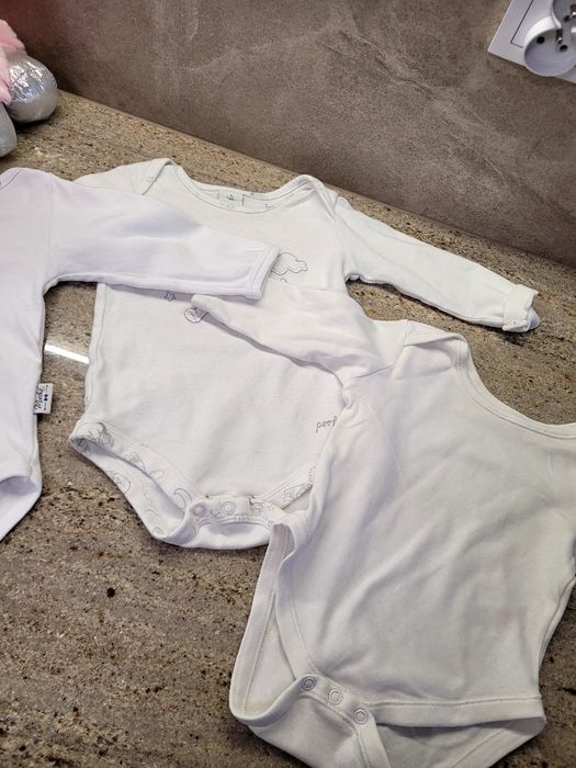 Biale body, dlugi rękaw 3 szt. rozm. 74