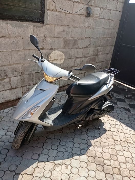 Suzuki address v125s