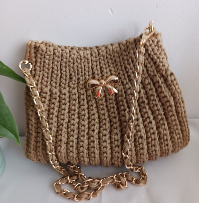 Torebka ,sprzedam ręczna robota