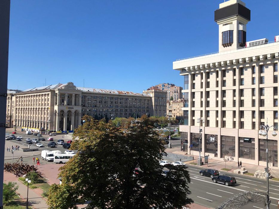 Оренда офісного приміщення 93,2 кв.м вул. Хрещатик, 7/11 (біля метро)