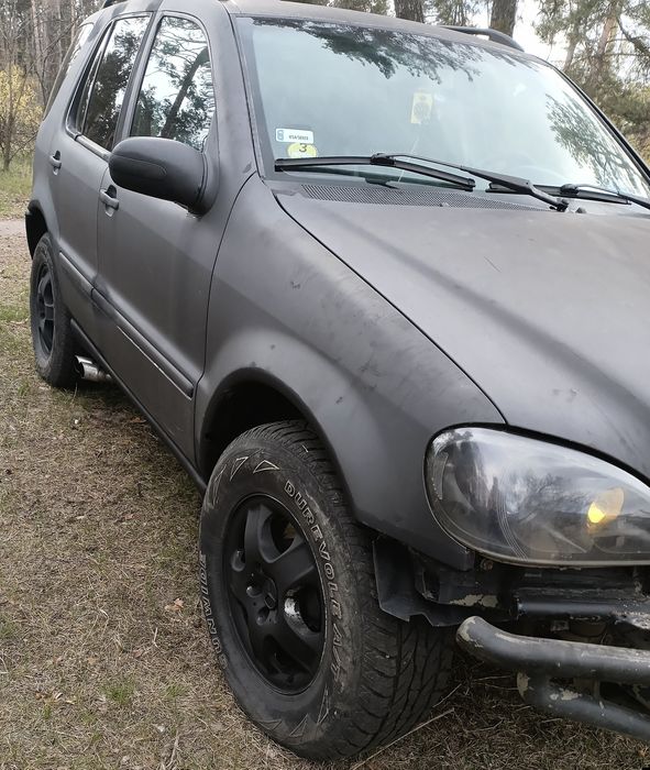 Мерседес-Бенц ML 270