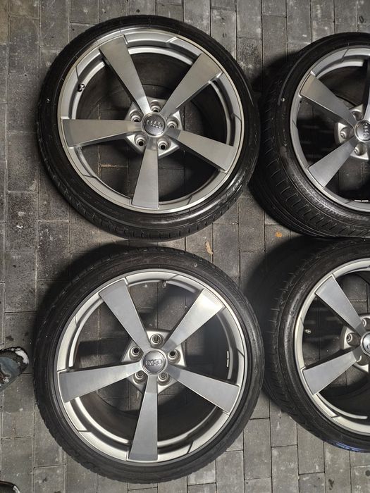 Alufelgi 19 Koła Audi TT 8S0 lato