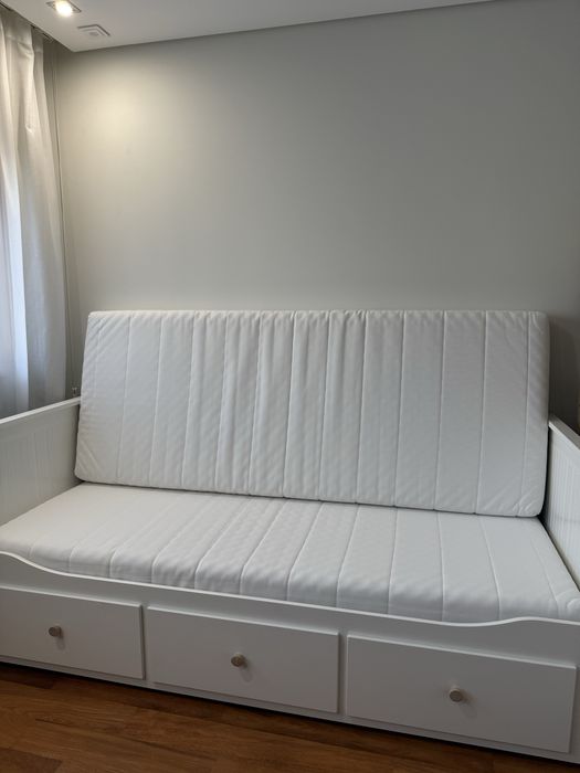 IKEA HEMNES Cama/Sofá-cama extensível c/3 gavetas + 2 colchões