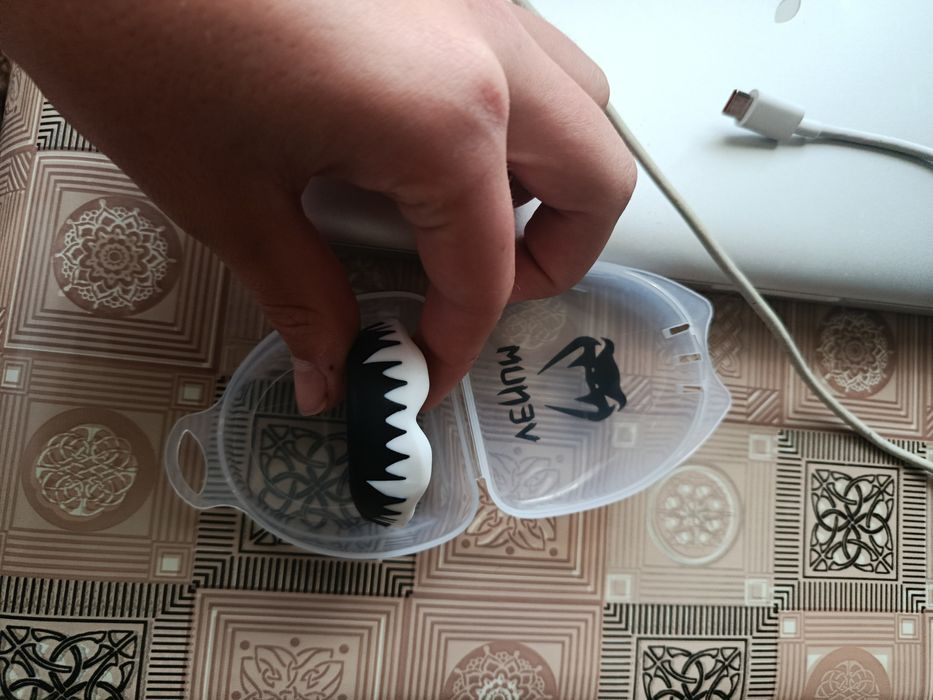 Продам капу веном