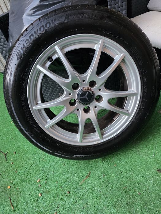 Vendo jantes com pneu