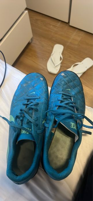 Chuteira nike beco 3