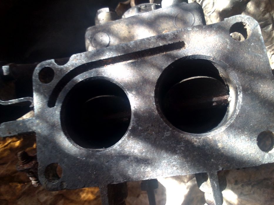 Продам карбюратор б/у.газон.ц.1000гр.