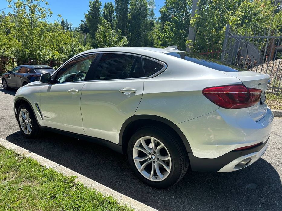 Продам BMW X6 власник