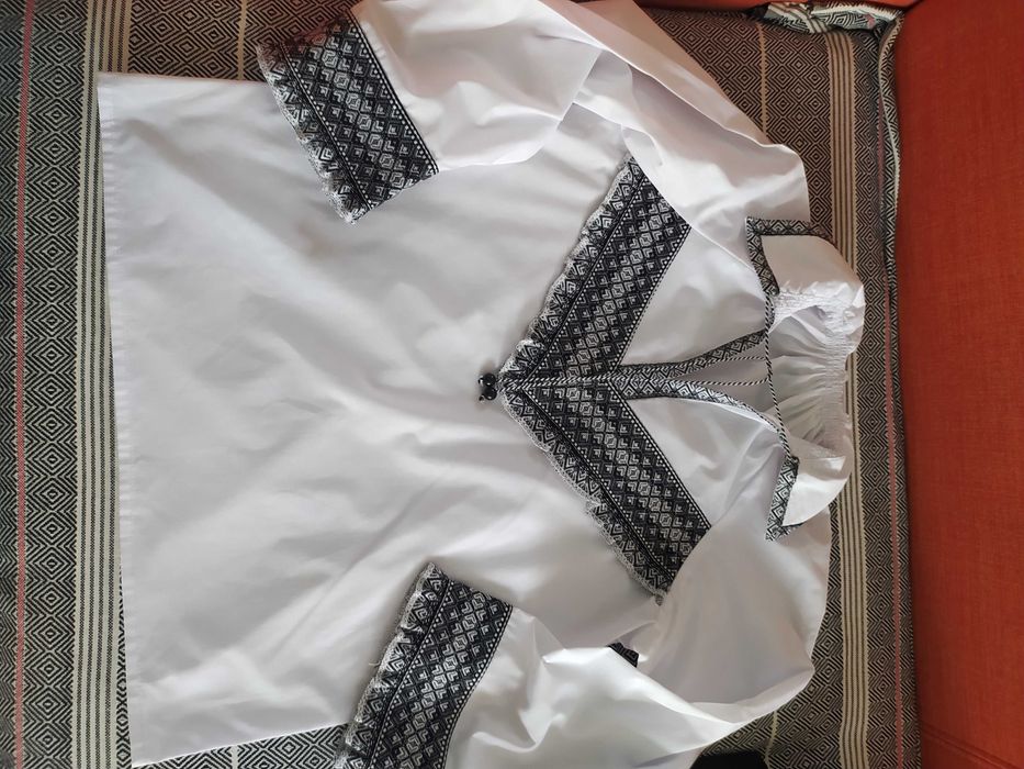 Вишитий костюм вишиванка+ спідниця вишита 46-48 рр