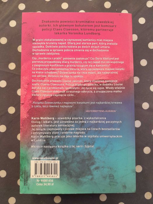 Dziewczynka z majowymi kwiatkami Karin Wahlberg