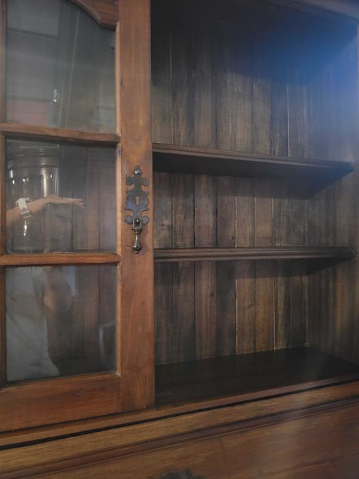 Escrivaninha em madeira maciça estilo rustico - óptimo estado