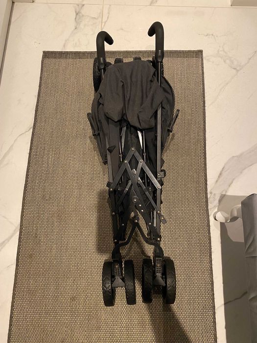 Wózek czarny Topmark spacerowy spacerówka parasolka