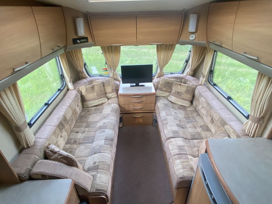 Przyczepa kempingowa Swift Jura 2008 MOVER + PRZEDSIONEK