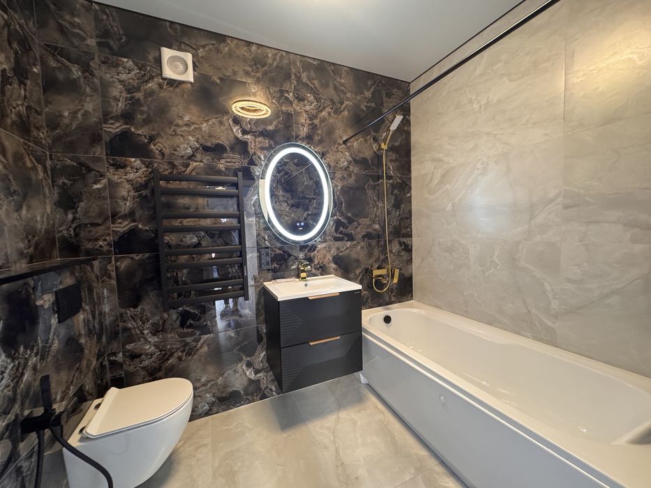 Дуплекс з сучасним ремонтом 120м2