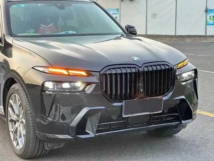 Разборка BMW X7 G07 X6 G06 X5 G05 X3 G01 X4 G02 X5 M F95 X6 M F96 XM G09 розборка рестайл запчастини шрот розбірка капот крило двері бампер фара ляда