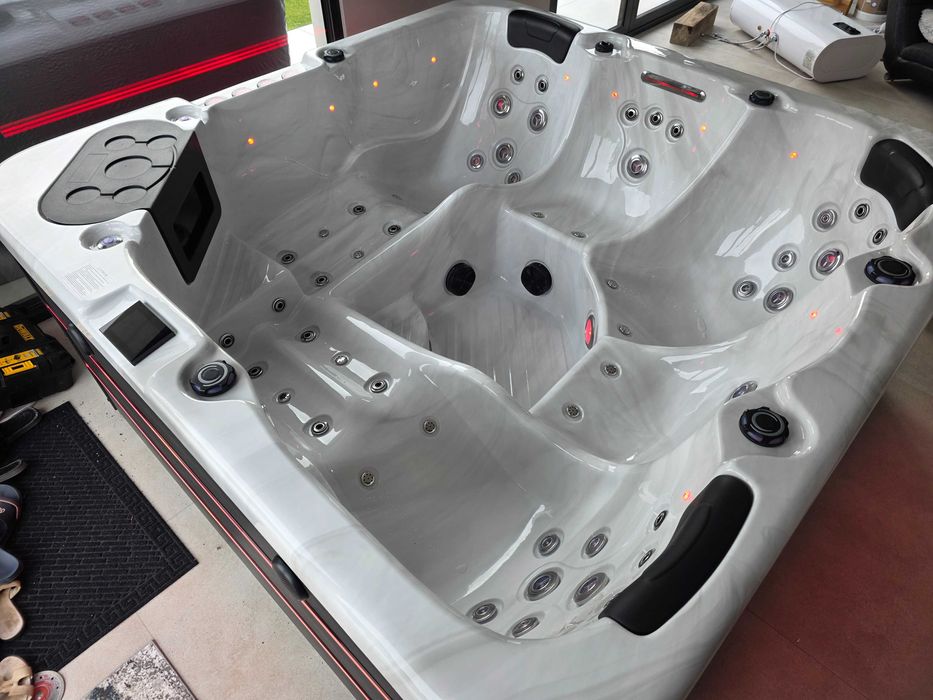 Jacuzzi ogrodowe Balboa , Gecko- Dostawa cała polska