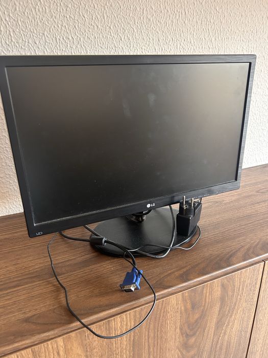 Monitor LG a funcionar