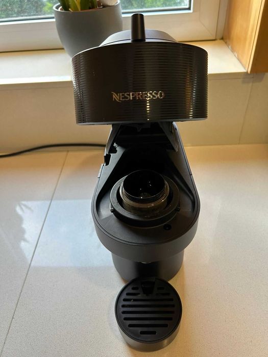 Máquina Café Nespresso Vertuo Pop Preta - Com Garantia