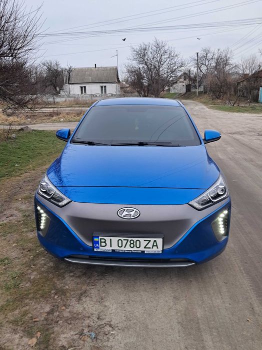 Hyundai Ioniq 2016    ( Корея)
