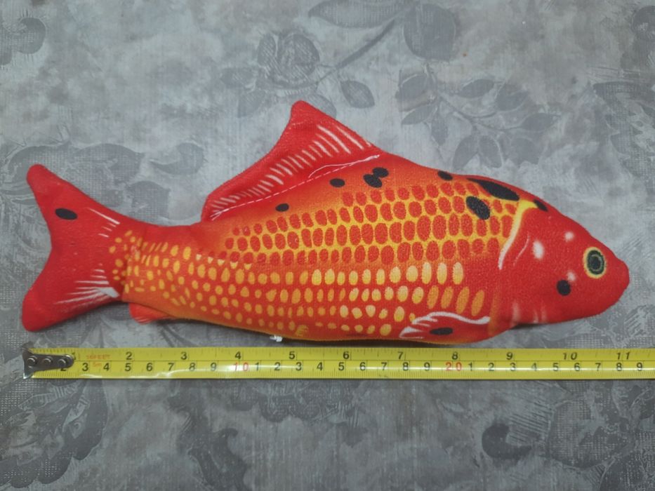 Іграшка електронна для котів Риба