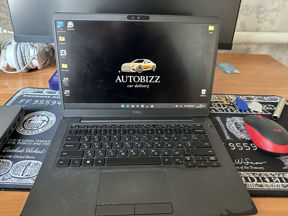 Dell Latitude 7300
