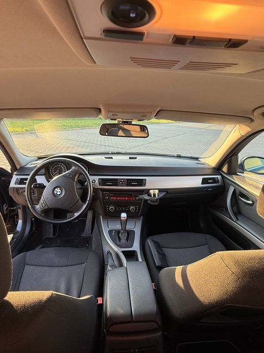 BMW 325i Touring 2.5 218 KM | Automat