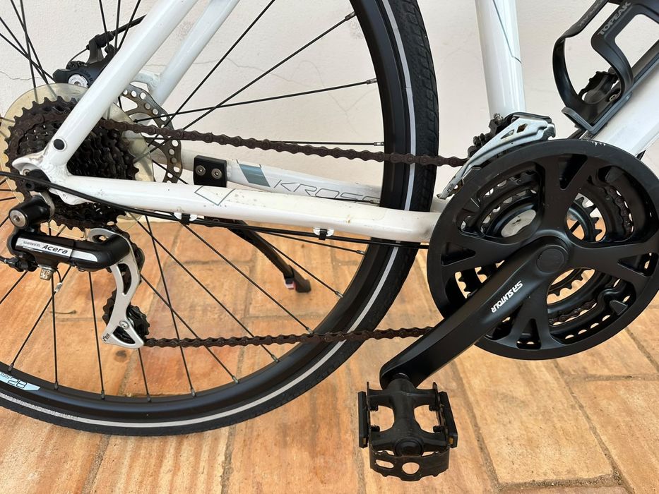 bicicleta Kross Evado 4.0, roda 28
