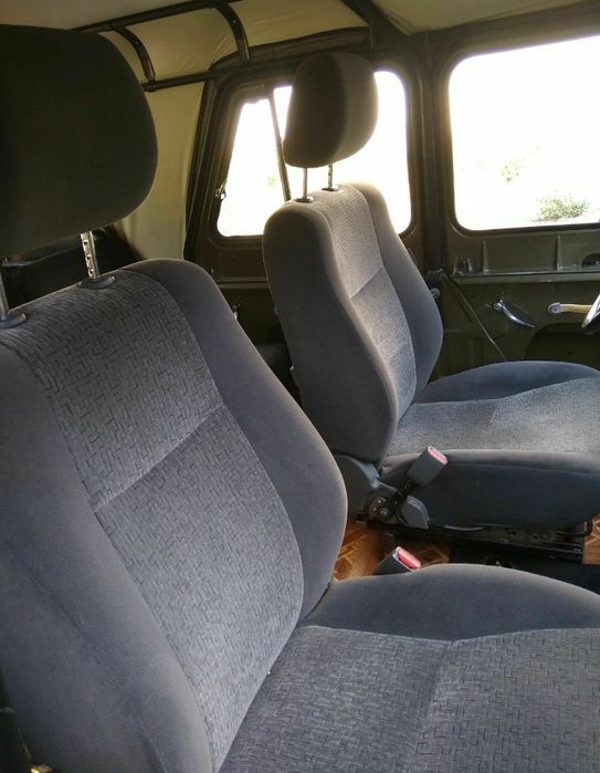 Автомобиль "УАЗ" - 31512