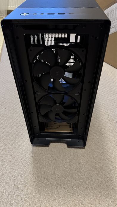 Корпус Fractal Design North Charcoal Black TG